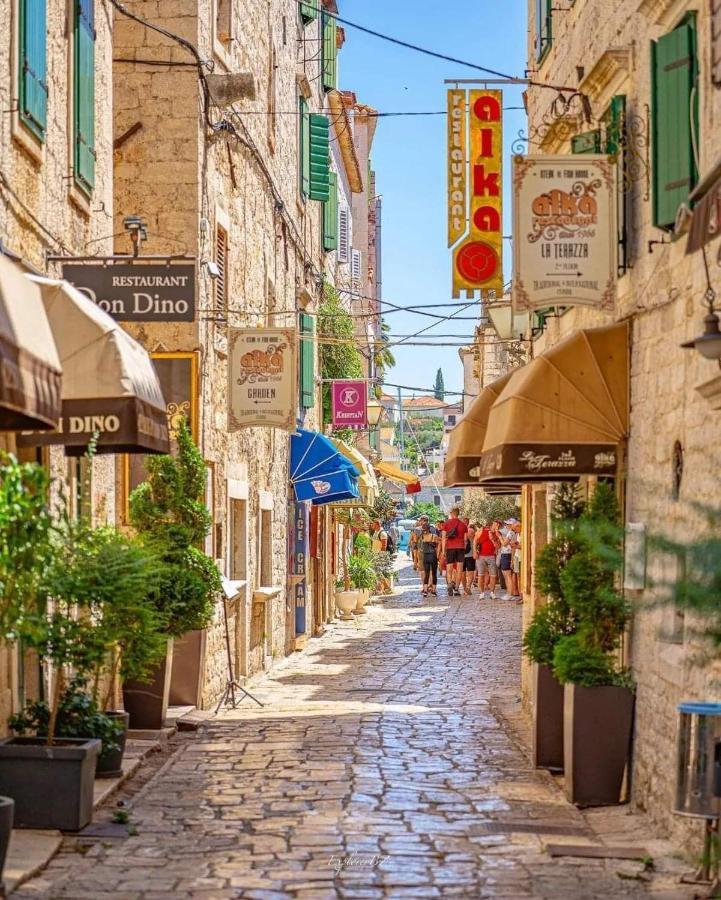Rooms Carija Trogir Bagian luar foto